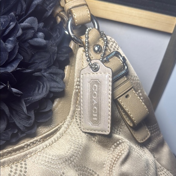 Coach Tan Hobo Shoulder Bag with Textured Fabric - Picture 6 of 12